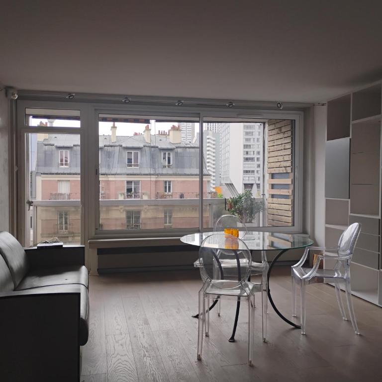 Eiffel Tower spacious 2-bedroom, 2-bathroom quiet apartment, elegant and peaceful - Appartement 2 Chambres Deluxe avec Balcon - 11