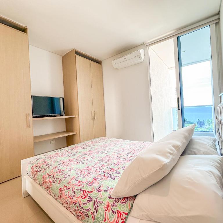 Apartamentos Luxury Frente al Mar - AR Rentals - Two-Bedroom Apartment with Balcony and Sea View - 1