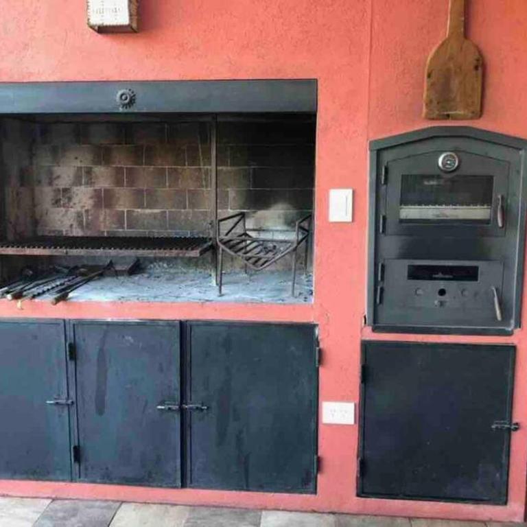 Excelente casa en Barrio Privado Los Arces - Casa con 1 dormitorio - 3