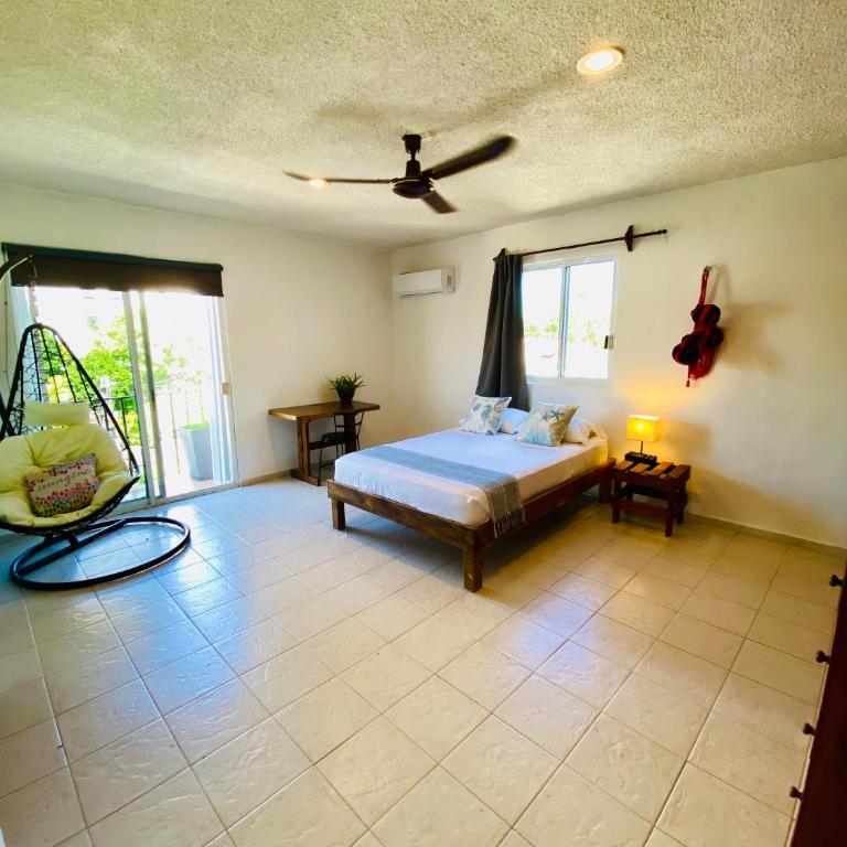 Aguacatl Cozumel a 3 cuadras del mar - Habitación Doble con baño compartido - 5