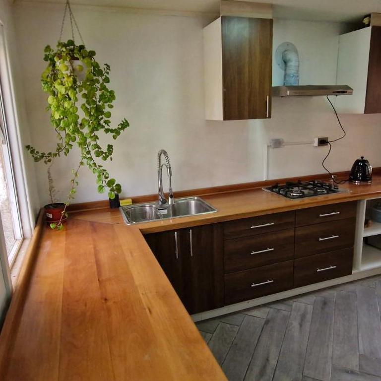 Casa Centrica 3 Hab, Sin congestion , Solo reservas por AIRB, ver ultima Foto - Casa de 3 dormitorios - 4