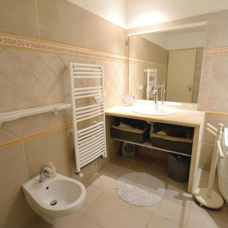 Awesome Home In St Marcellin L Vaison - Maison de Vacances 7 Chambres - 32