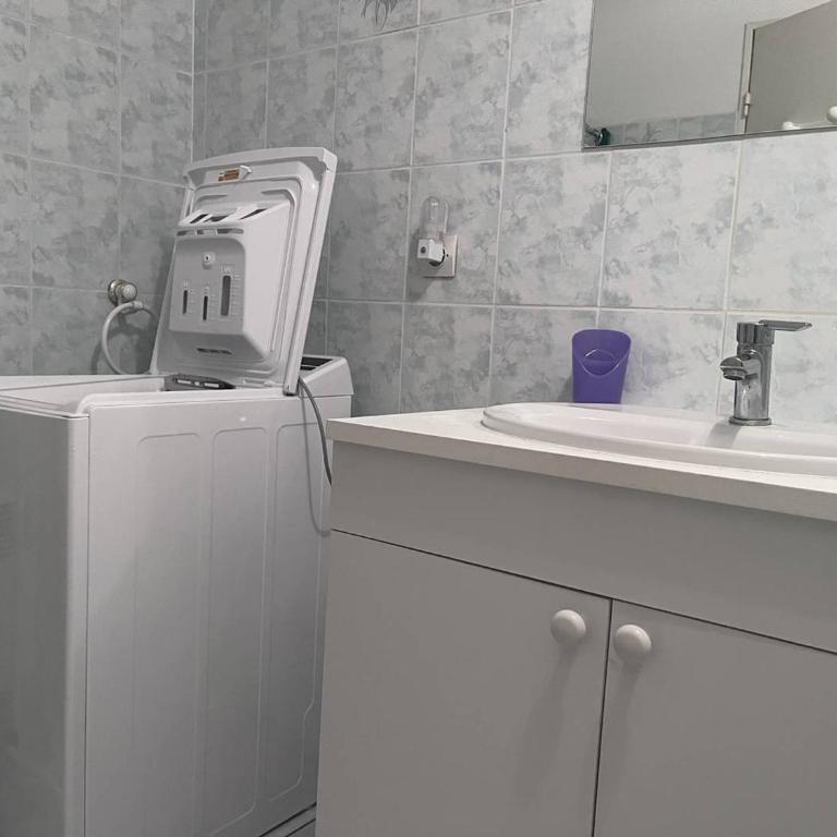 Charmant Appartement à Cauterets - Confort et Accueil Chaleureux - FR-1-812-101 - Appartamento - 9