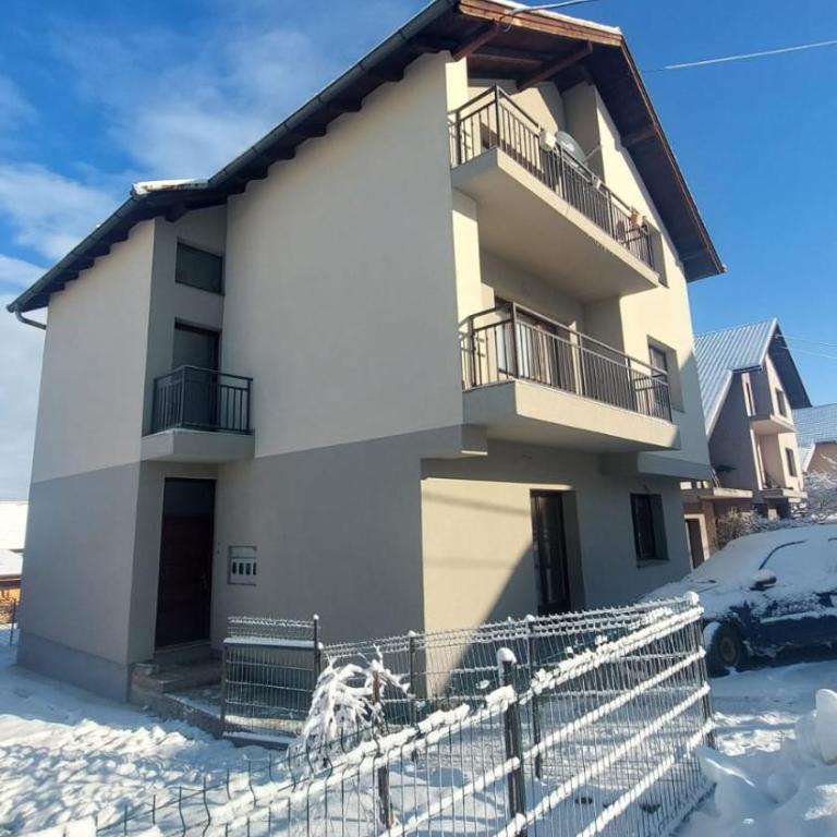 Ski Deki - Two-Bedroom Apartment - 22