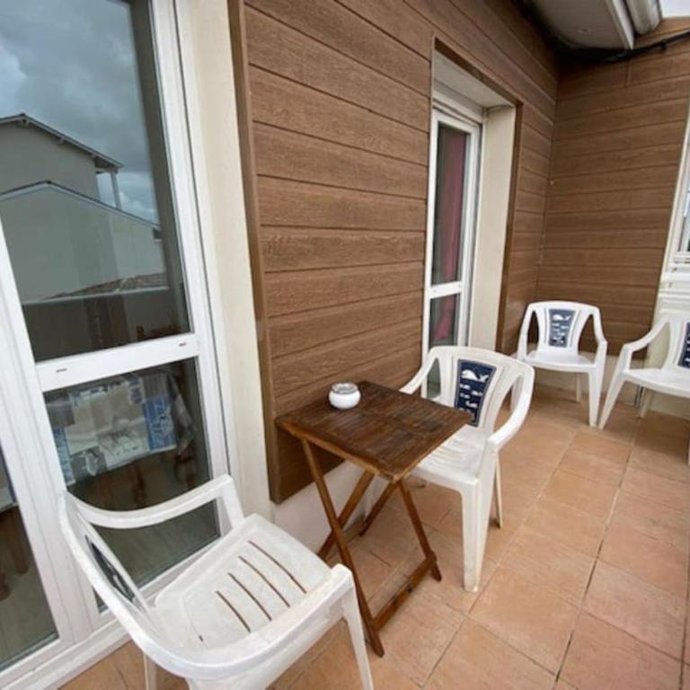 La Teste Centre 2 couchages avec balcon - One-Bedroom Apartment with Balcony - 1