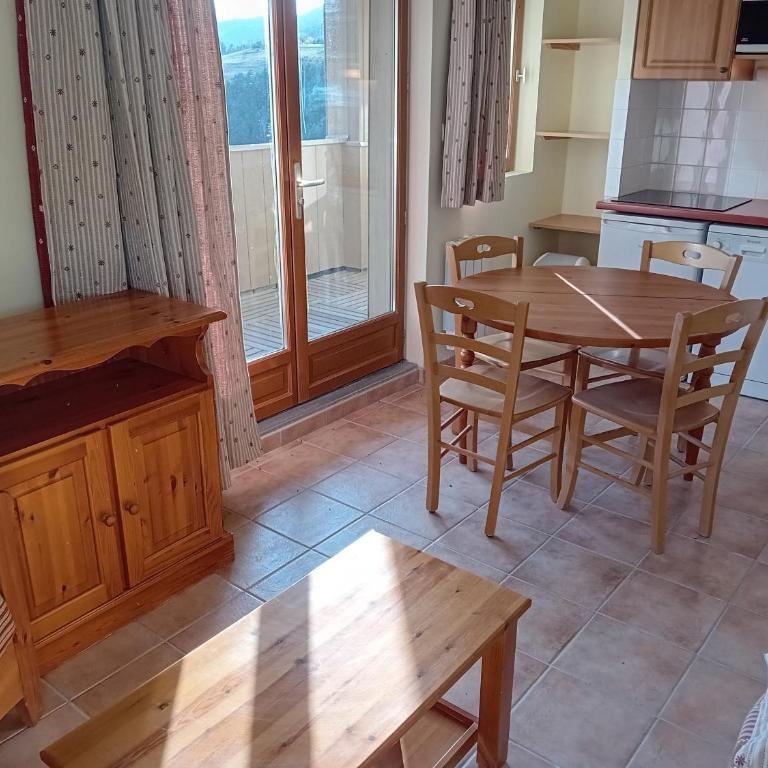 Terrasses D 502 PARC NAT VANOISE appart 4 pers - Appartement avec Balcon - 2
