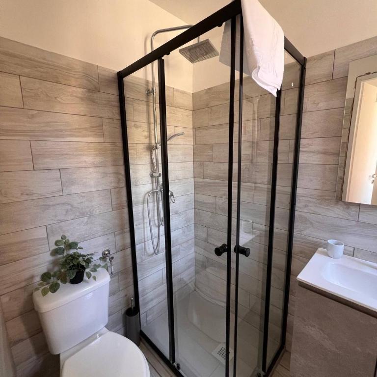 Central Rooms - Vatican - Camera Singola con Bagno Privato - 11