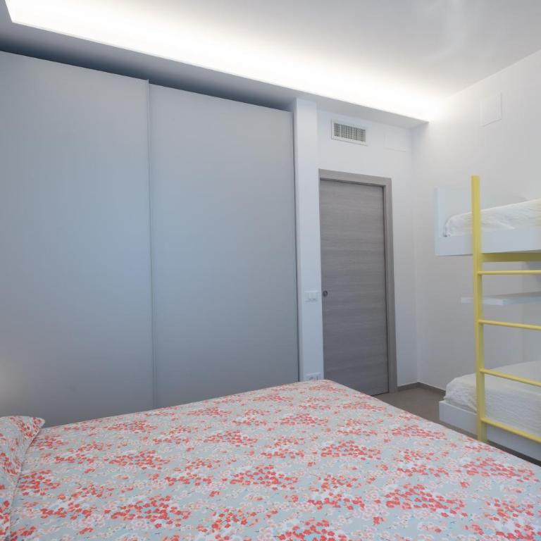 167 - Bellissimo bilocale al primo piano in centro a Marcelli, a 50 mt dal mare, aria condizionata - SPIAGGIA INCLUSA - Appartamento con 1 Camera da Letto - 11