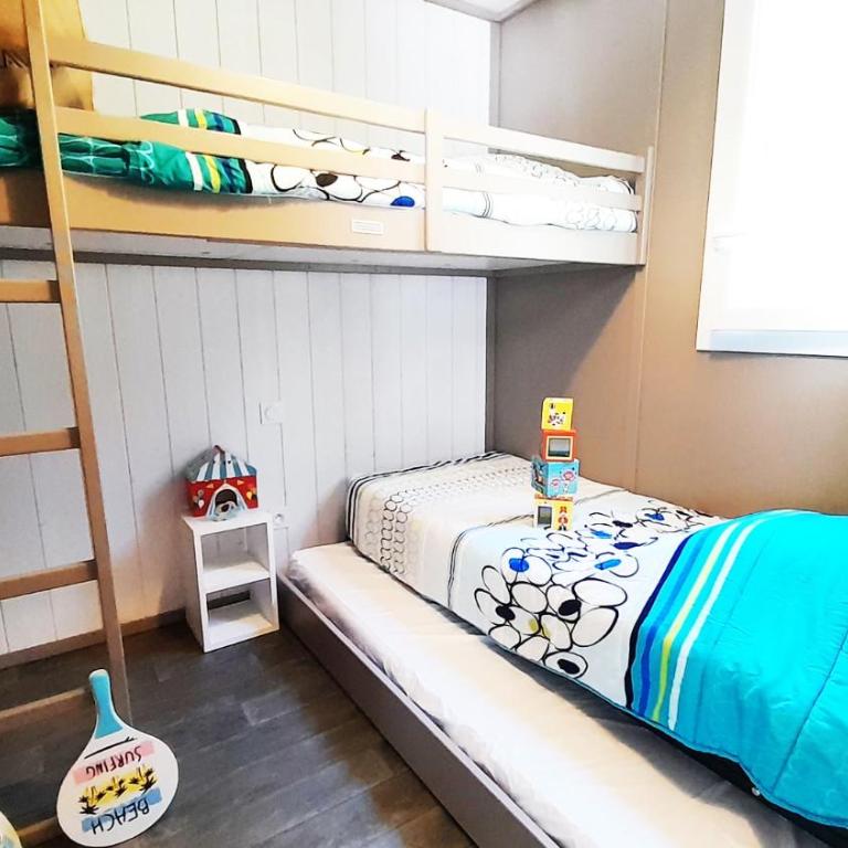 Camping La Pinatelle - Chalet 2 Chambres - 9