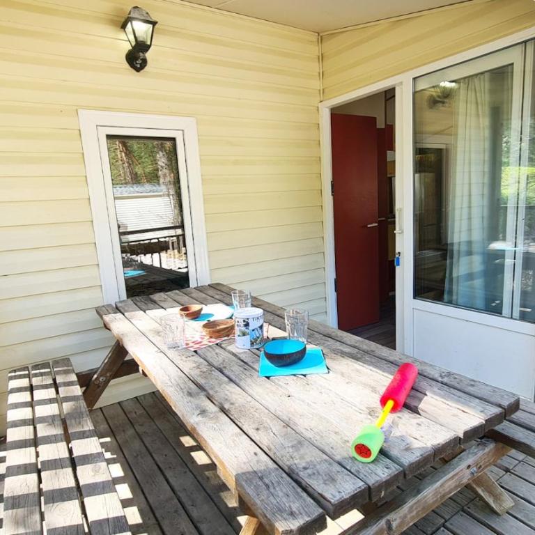 Camping La Pinatelle - Mobile Home - 3