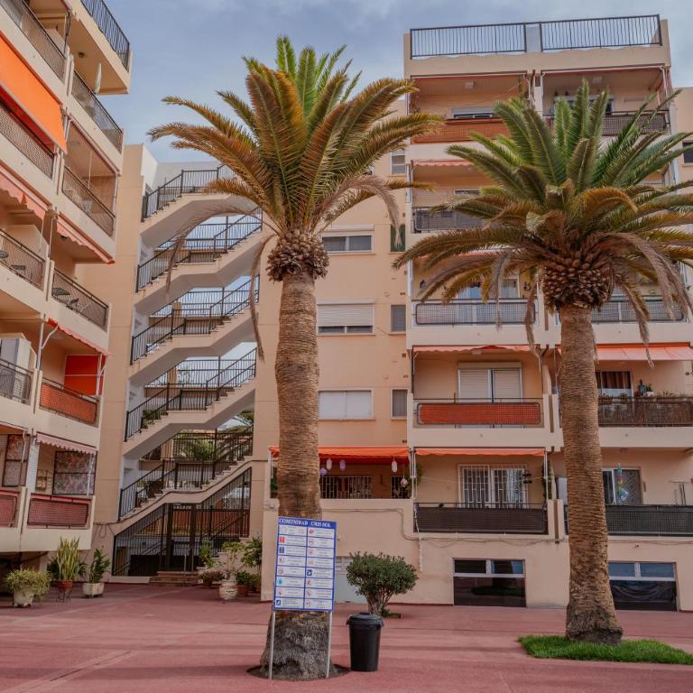 Central Los Cristianos Apartment with Pool Near Beach - Cris Sol - Apartamento de 1 dormitorio - 28