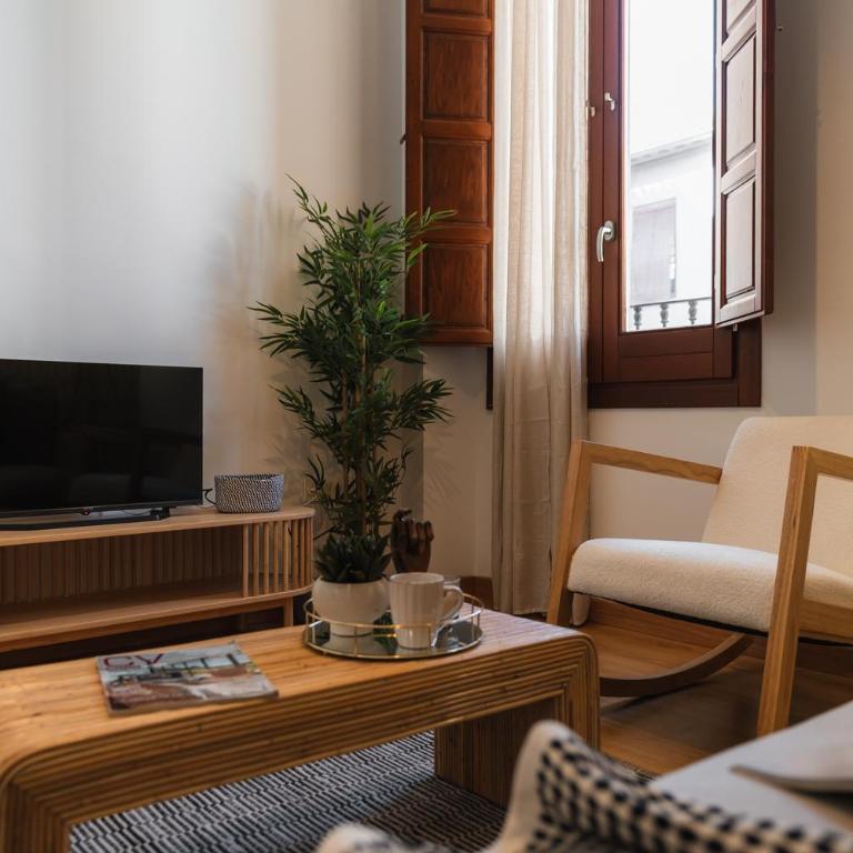 tuGuest Bib Rambla Aparments - One-Bedroom Apartment with View - 5
