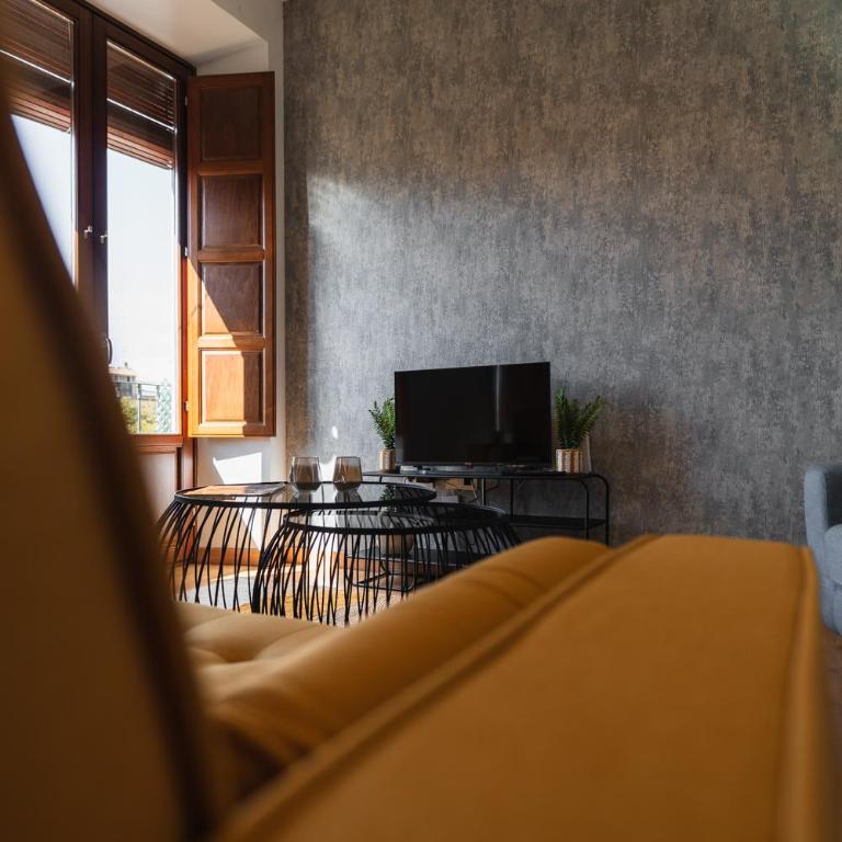 tuGuest Bib Rambla Aparments - Three-Bedroom Apartment with View - 19