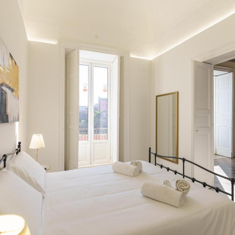 KleoSuites - Deluxe Room - 15