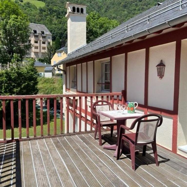 Confortable appart 2 chambres, terrasse, près télécabines à Cauterets - FR-1-812-106 - Apartment - 1