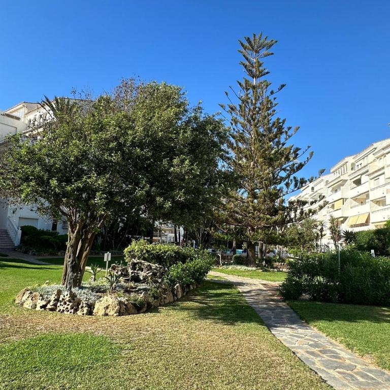 Playa Real - Apartamento de 2 dormitorios con balcón y vistas al mar - 5