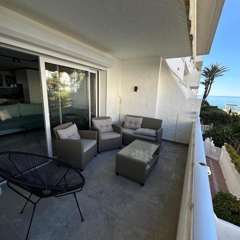 Playa Real - Apartamento de 2 dormitorios con balcón y vistas al mar - 12