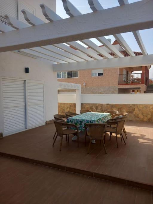 Chalet frente al Mar - Three-Bedroom Apartment - 13