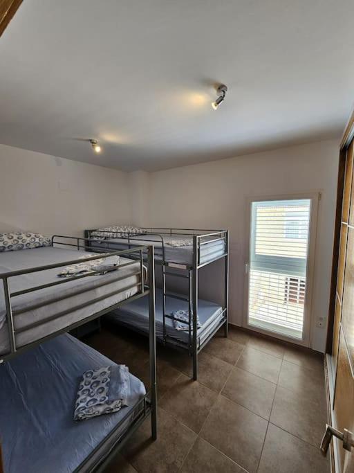Chalet frente al Mar - Three-Bedroom Apartment - 16