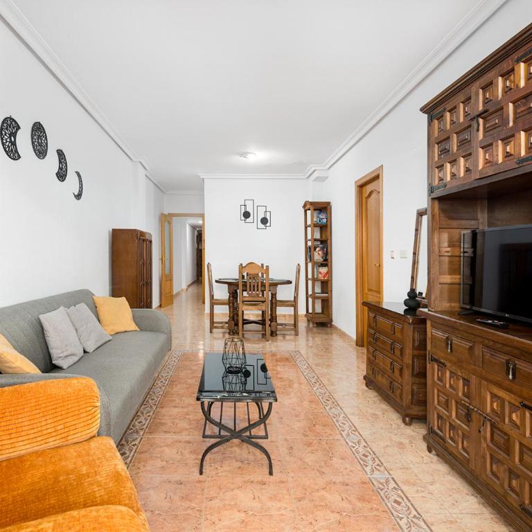 Marinasunbeach Fragata 1A - Three-Bedroom Apartment with View - 6