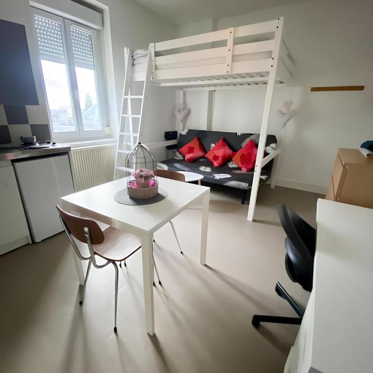 Studio Calme, Proche Gare Rouen - Linge & Ménage Inclus - Appartement 1 Chambre - 1