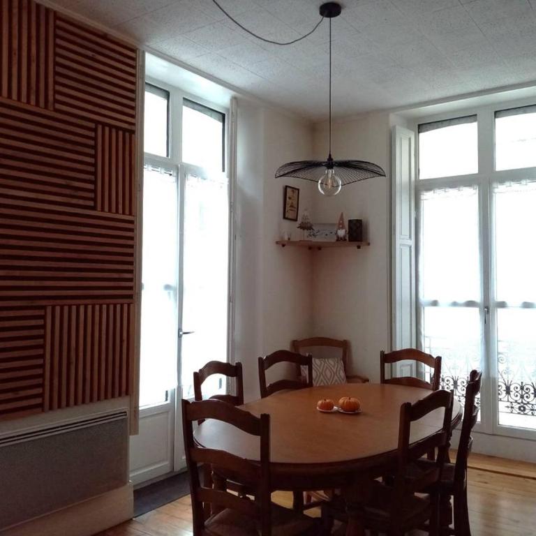 Appartement Centre-ville Cauterets 53m² 1 Chambre - FR-1-234-279 - Appartement - 12