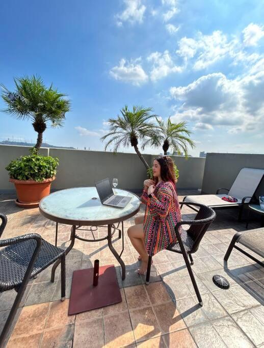 Ecuabook Suite Familiar 810 Frente Mall Del Sol - Apartamento de 2 dormitorios - 40