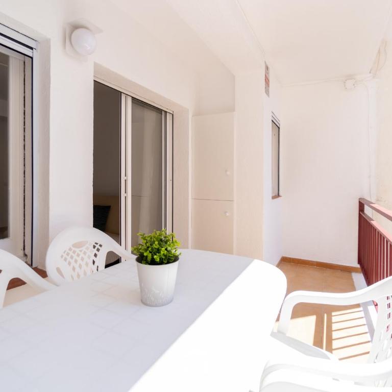 Mediterranean Way - Relax Cambrils - Two-Bedroom Apartment - 16