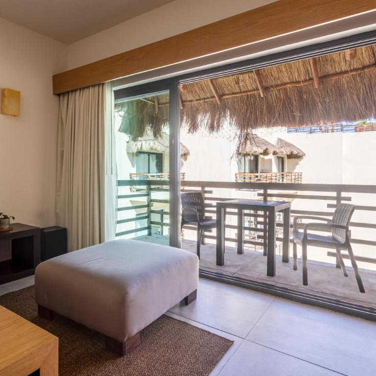 Oceanview Private Rooftop Pool, Steps to Mamitas - Vacation Home - 10