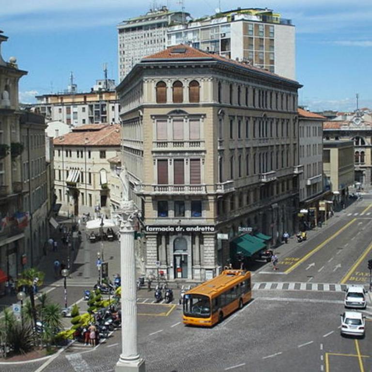 HT - Casa del Poeta nel cuore di Padova - Appartamento con 2 Camere da Letto - 16
