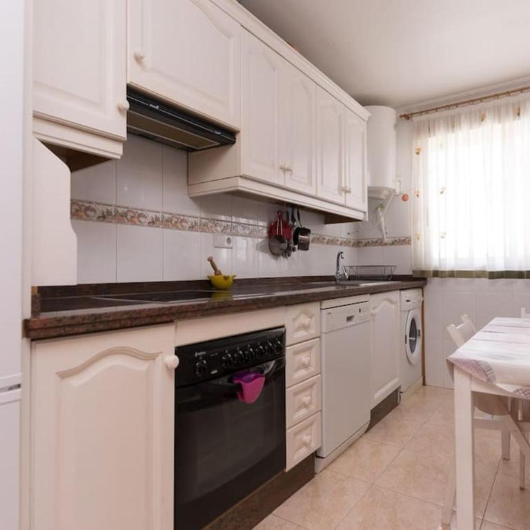 Beach central apartament with pool - Apartamento de 3 dormitorios - 7