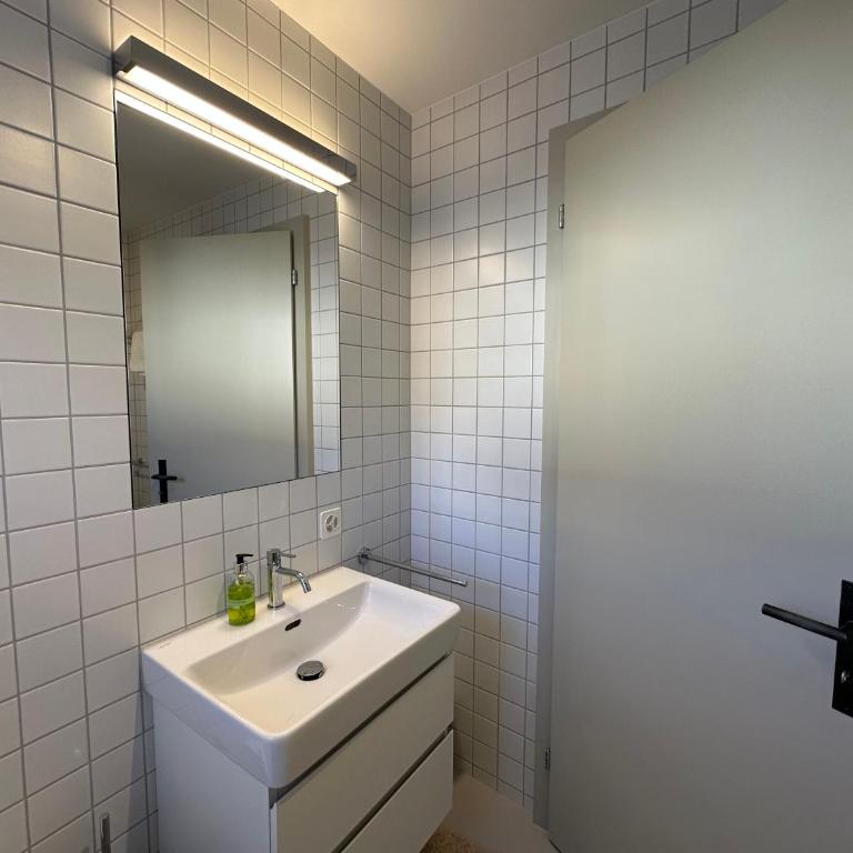 Chesa Unica - Terrassa - Apartment mit Balkon - 12