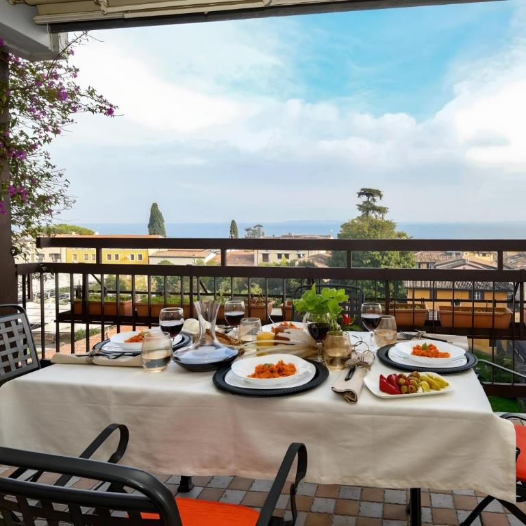 CIAO LAGO Family Apartment DesenzanoLoft Official Partner Homes & Villas by Marriott Bonvoy - Appartamento con Vista Lago - 8