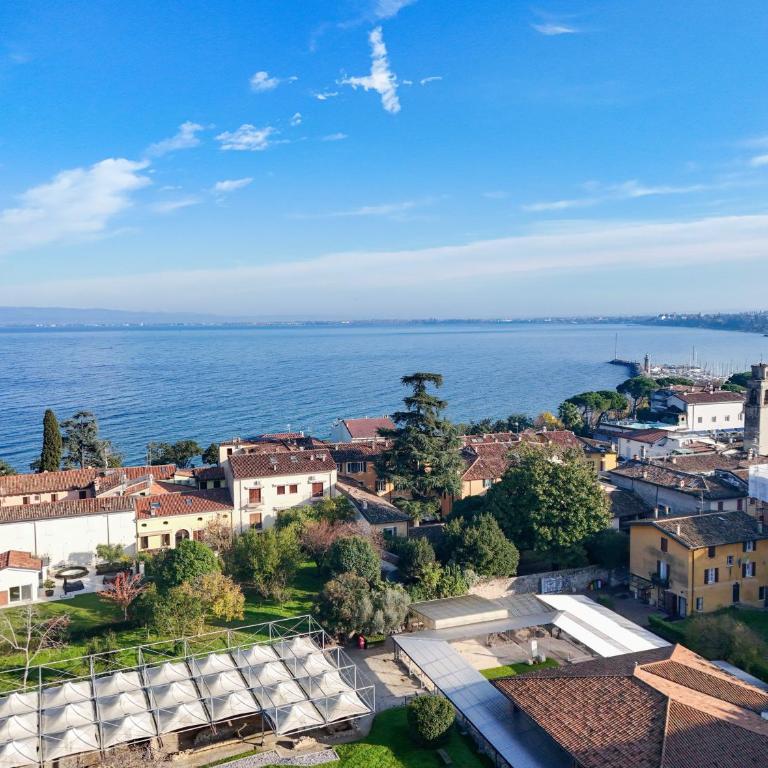 CIAO LAGO Family Apartment DesenzanoLoft Official Partner Homes & Villas by Marriott Bonvoy - Appartamento con Vista Lago - 6