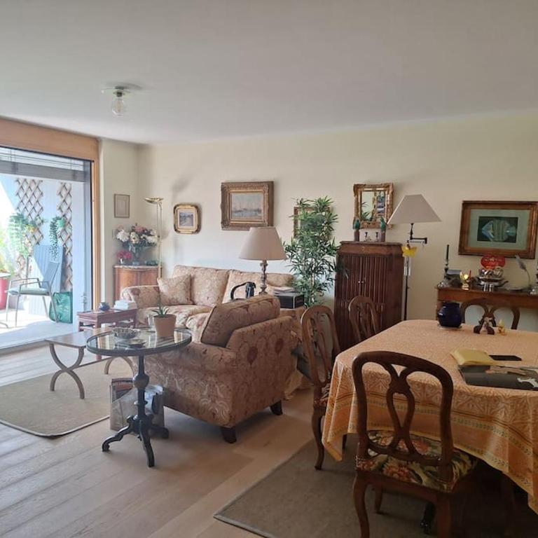 Appartement centre de Sion avec Parking - Apartment mit 1 Schlafzimmer - 2