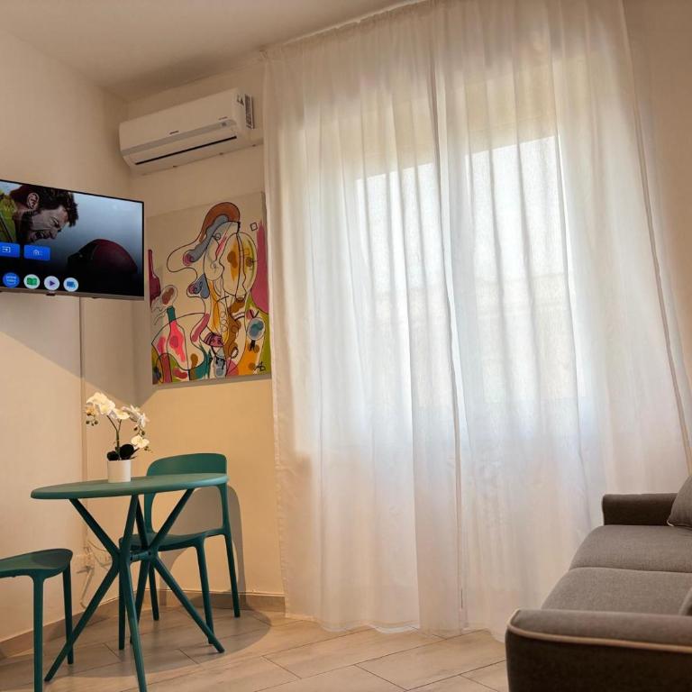 Roma Elena - Camera King - 28