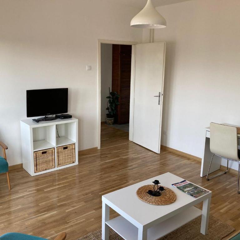 Kod Stadiona Partizana - One-Bedroom Apartment - 8