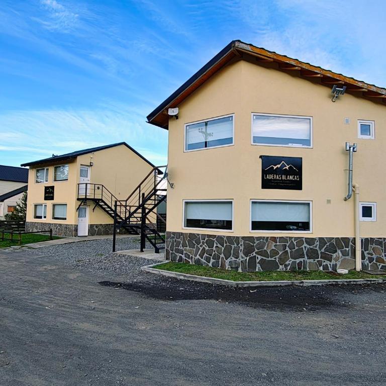 Laderas Blancas - Apartamento con vistas a las montañas - 1