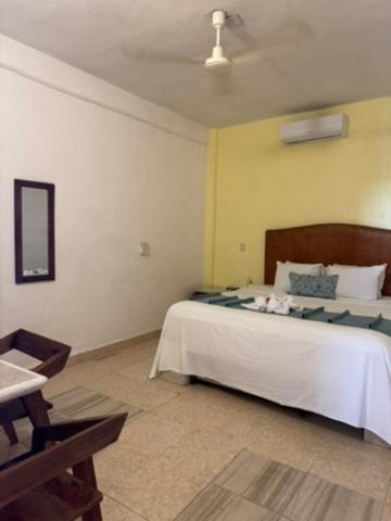 Hotel Acapulco Club Diamante - Habitación Doble Superior - 5