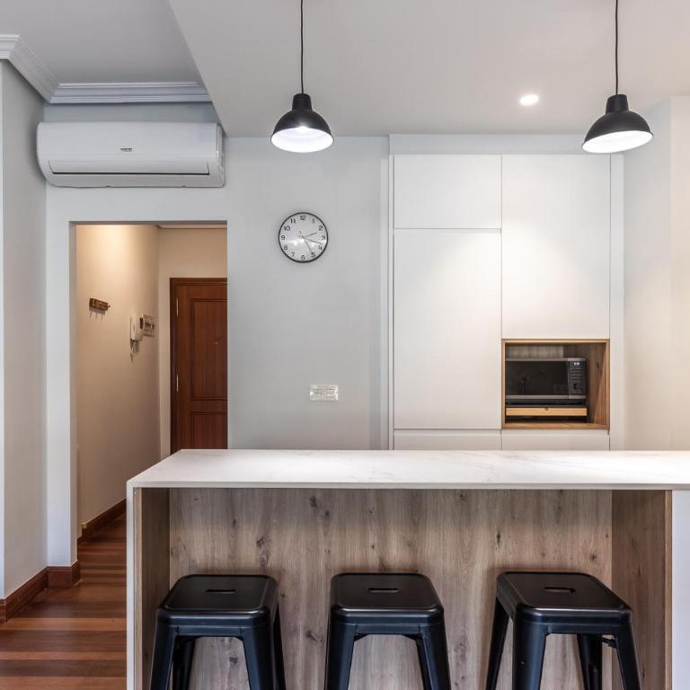 Moderno y acogedor en el corazón de Bilbao - Apartamento de 1 dormitorio - 24