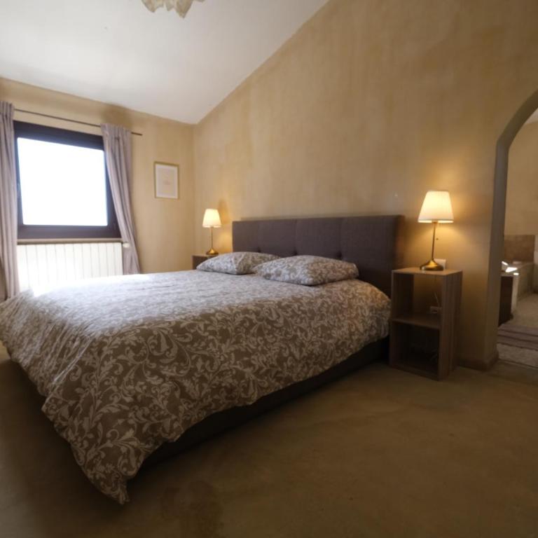 Provençal farmhouse, Mont Ventoux view, 2 pools (1 heated), Bédoin - 10 people - Villa 5 Chambres - 3