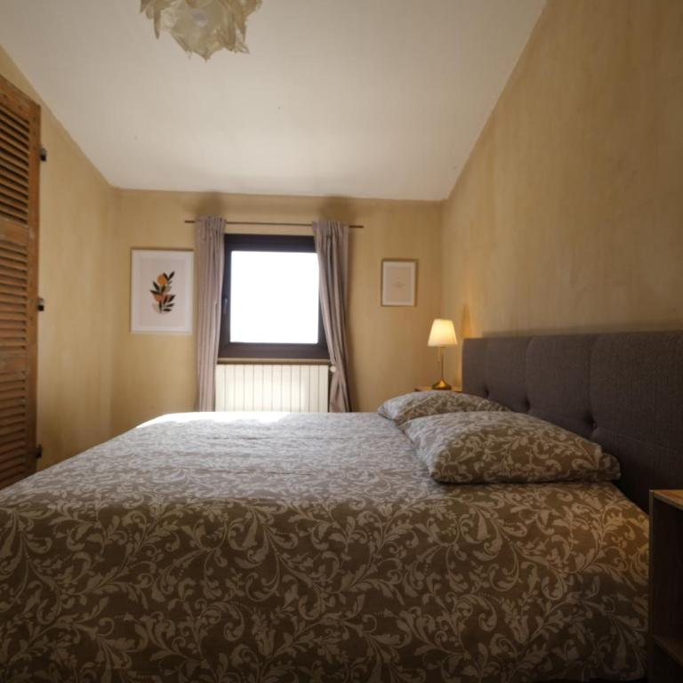Provençal farmhouse, Mont Ventoux view, 2 pools (1 heated), Bédoin - 10 people - Villa 5 Chambres - 27