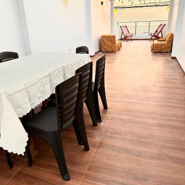 Casa de Playa Barranca - Three-Bedroom House - 10