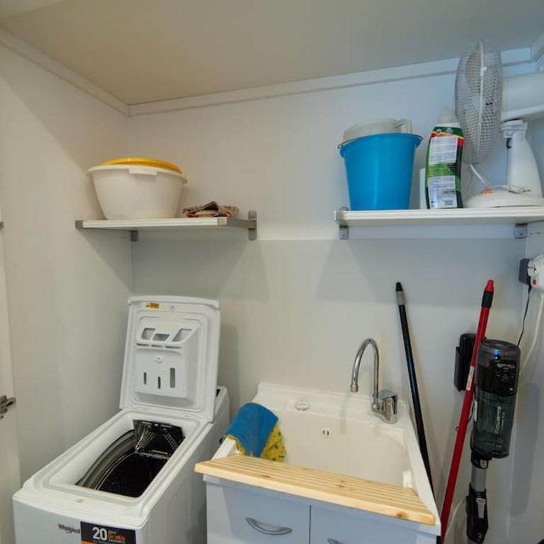 Riverside apartment with private parking - Appartamento con 3 Camere da Letto - 13