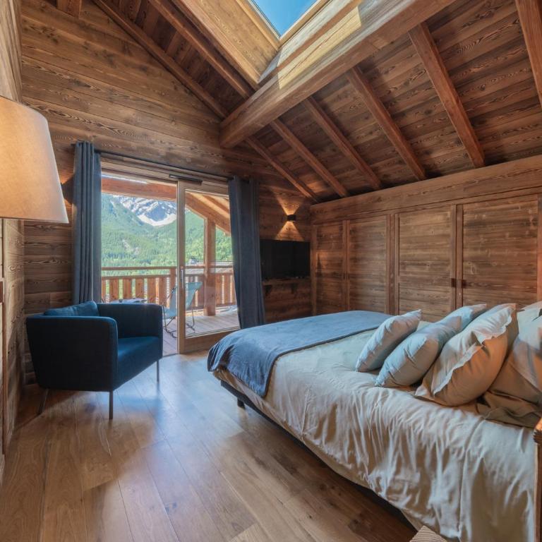 Serrechevalierholidays Chalet Piscine chauffée&Spa, jardin, billard, ping-pong, baby-foot 18 personnes - Maison 6 Chambres - 40