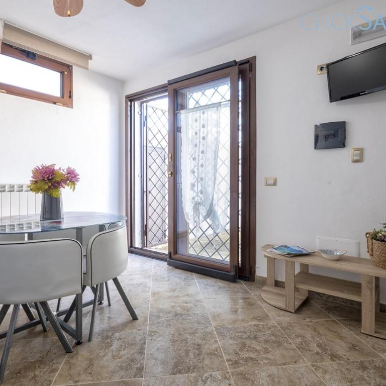 Large Villa Mediterranea in the heart of Coral Shore with swimming pool large garden with palm trees - Villa con Piscina Privata - 60