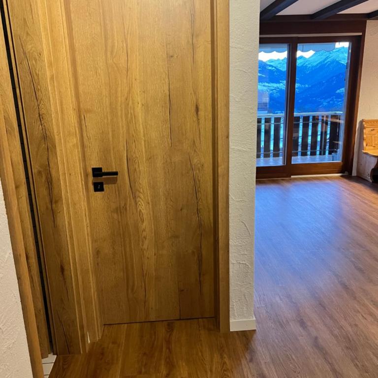 Neu-renovierte - Nov 24 - 2,5 Zi Wohnung mit Traum-Aussicht - Apartment mit 1 Schlafzimmer - 12