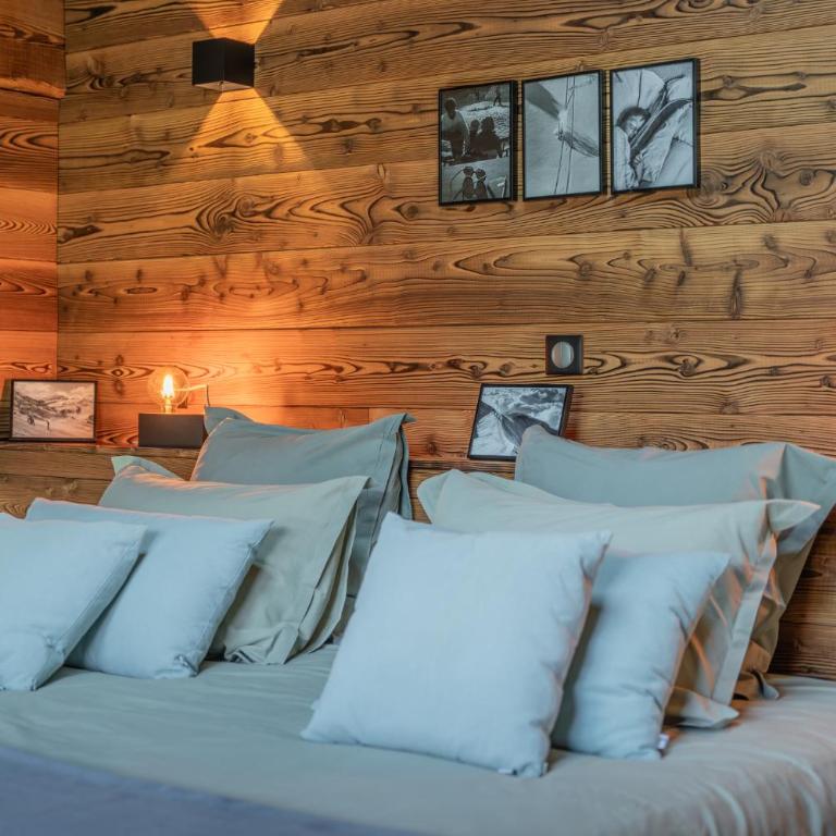Serrechevalierholidays Chalet Piscine chauffée&Spa, jardin, billard, ping-pong, baby-foot 18 personnes - Maison 6 Chambres - 66