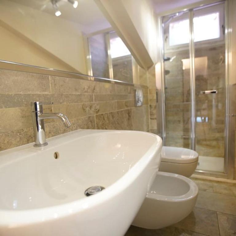 Ampio bilocale centralissimo, Firenze - Appartamento con 1 Camera da Letto - 9