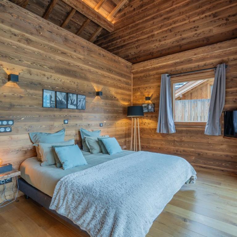 Serrechevalierholidays Chalet Piscine chauffée&Spa, jardin, billard, ping-pong, baby-foot 18 personnes - Maison 6 Chambres - 54